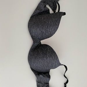 PINK Victoria’s Secret bra